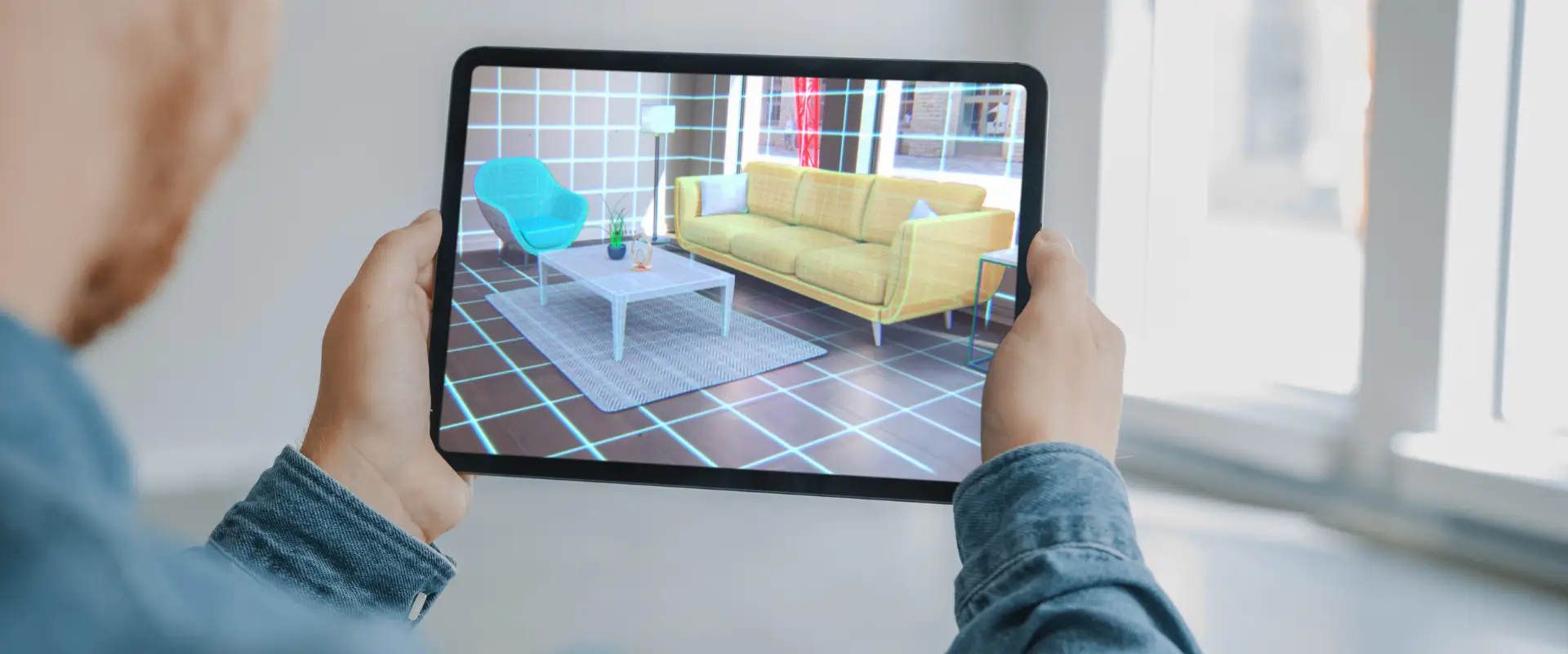 dispositivo con realtà aumentata in casa